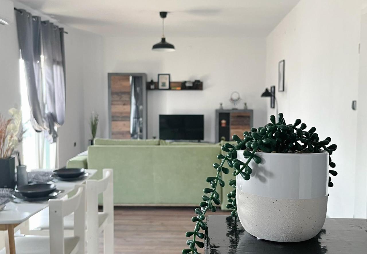Appartamento Luka III Šibenik Esterno foto